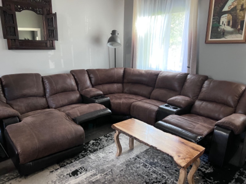 Nantahala adjustable sectional Couches & Futons Winnipeg Kijiji