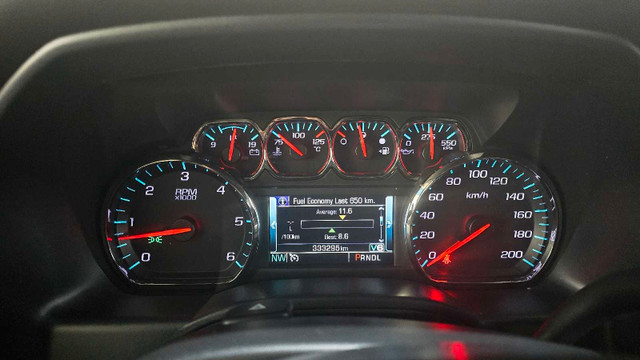 2018 Chevy Silverado 1500, V6 LT in Cars & Trucks in Calgary - Image 4