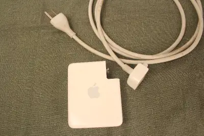 Apple Airport Express Base Station A1264 802.11n, View more