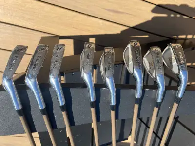 Complete set of Winfield DKS golf irons with graphite shafts RH Includes 4-9, PW, SW Very clean High...