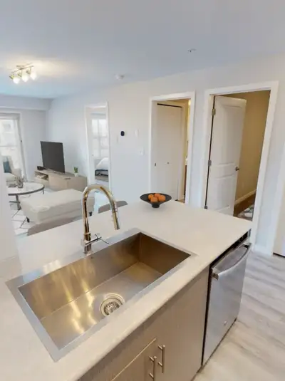2 Bed 1 Bath Condo - Harbour Landing