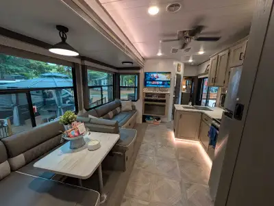 2023 Wildwood Lodge 42QBQ Extended warranty until 2029. Turn key ready to enjoy. Sleeps up to 10. La...
