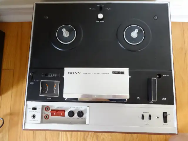 Sony TC-355 reel to reel 3-head stereo recorder for sale in Stereo Systems & Home Theatre in Markham / York Region - Image 3