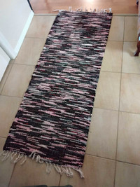 Woven cotton area rugs