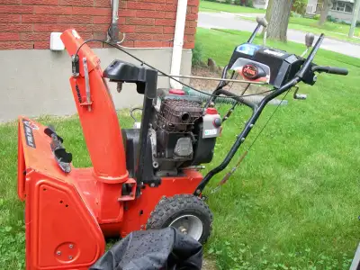 AIERNS 24IN W /20IN H COMPACT 24/9.5 H.P. SNOWBLOWER FOR SALE, View more