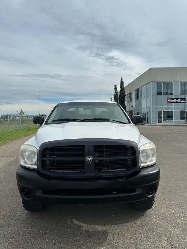 2008 Ram 2500 5.7L Hemi 4X4 dans Autos et camions dans Ville d’Edmonton - Image 4