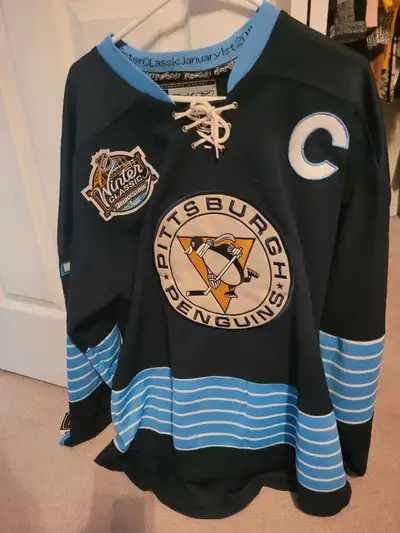Brand New Never Worn Tags Still On Size L