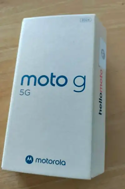 Brand New Motorola Moto G 5G 2024 Smartphone - Sage Green 128GB, View more