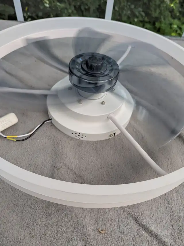 Leoezya Modern Low Profile Flush Mount Ceiling Light – Dimmable in Indoor Lighting & Fans in Mississauga / Peel Region - Image 8