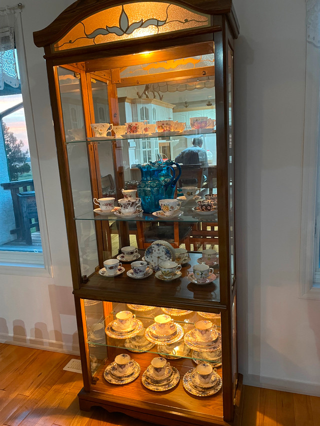 China Cabinet in Hutches & Display Cabinets in Red Deer
