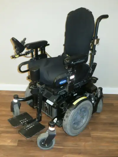 quickie xperience power wheelchair seat width 14 "X16"with used battery WITH CUSHION TESTED WORKING...