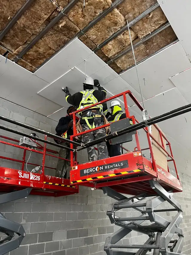 Crew AVAILABLE  TO WORK( FRAME, DRYWALL,TAPER,T-BAR,INSULATION)62863247991555123