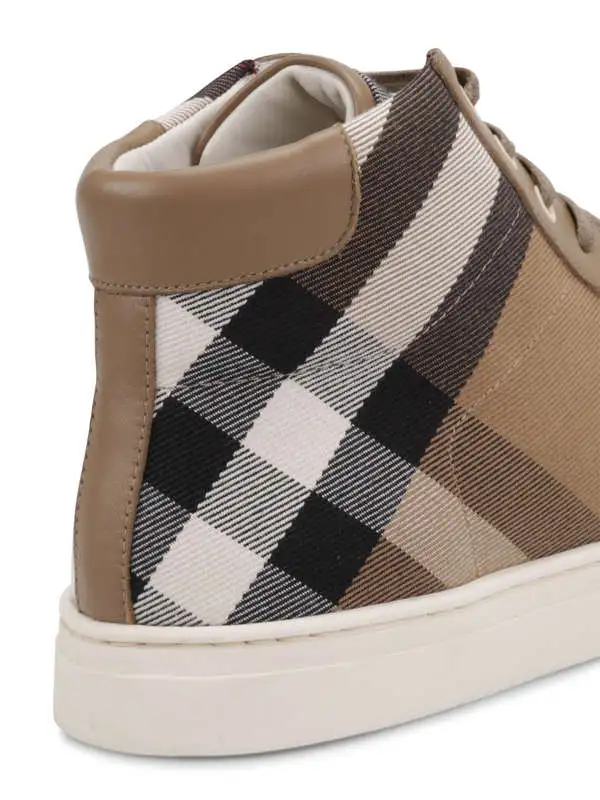 Burberry Painton High-Tops (Size: 40, Mint Condition 9.7/10) in Men's Shoes in St. Catharines - Image 6