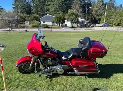 CA$14,500 • 2012 Harley-Davidson Electra Glide Selling my 2012 Harley, FLHTC, ultra classic. Both it...