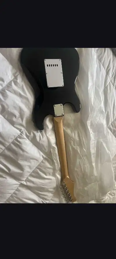 CB Sky beginer electric guitar 39", View more