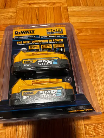 2 batteries in the pack,, dcbp034-2