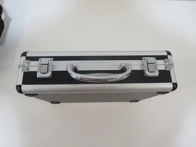 VITOPAL ACEMIC PR-8/AT-20 Wireless Microphone for Accordion in Pro Audio & Recording Equipment in Stratford - Image 10