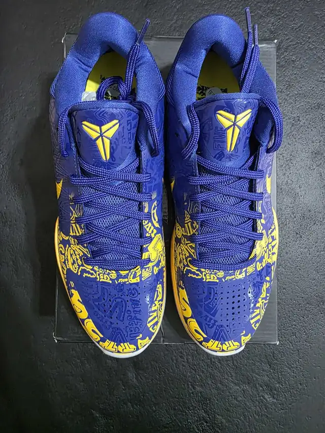 Kobe 5 Protro '5 Rings' in Men's Shoes in Mississauga / Peel Region - Image 3