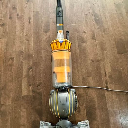 Dyson Ball Multi Floor 2 - Avec Garantie Dyson in Vacuums in Longueuil / South Shore - Image 4