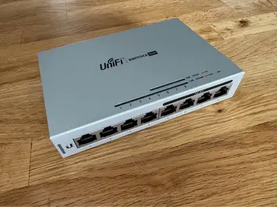 UniFi Switch 8 60W, View more