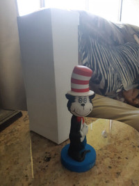 FIRST $55 TAKES IT ~ RARE Vintage The Cat In The Hat Bobblehead