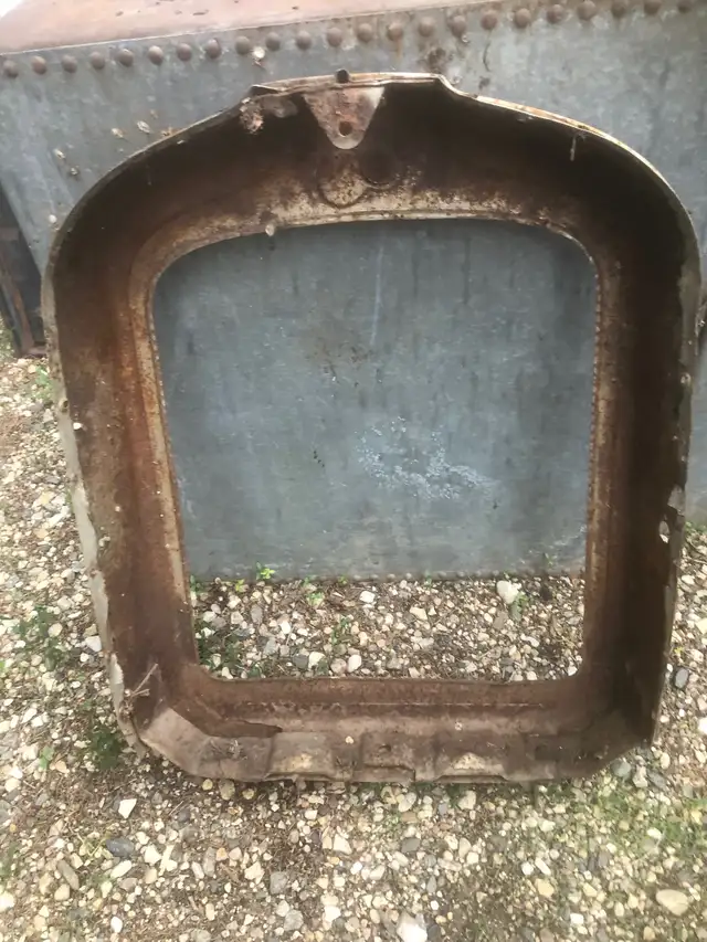 1925-1928 Pontiac Grill Shell64307895271809124