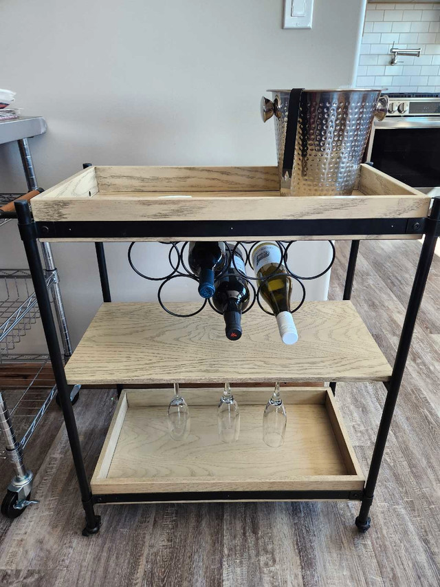 Bar cart in Kitchen & Dining Wares in Swift Current