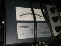 Corning Model 5 Laboratory Portable Benchtop pH/mV Meter - tons