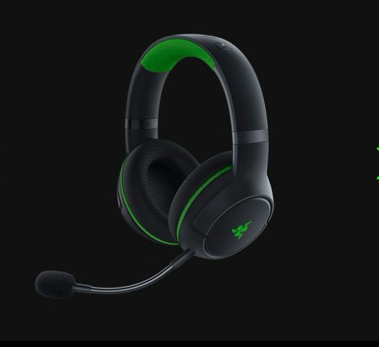 Razer Kara Pro Wireless Gaming Headset For Xbox One/Series XlS dans Xbox Series X & S  à Laval/Rive Nord - Image 4