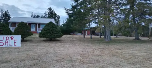 House for sale 1503 Onslow Mountain road about 10min. from Truro,2 bed (possibly 3in basement) with...