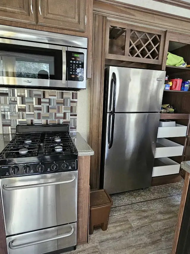 2017 Resort By Heartland Park model 340FE in Park Models in Bedford - Image 5