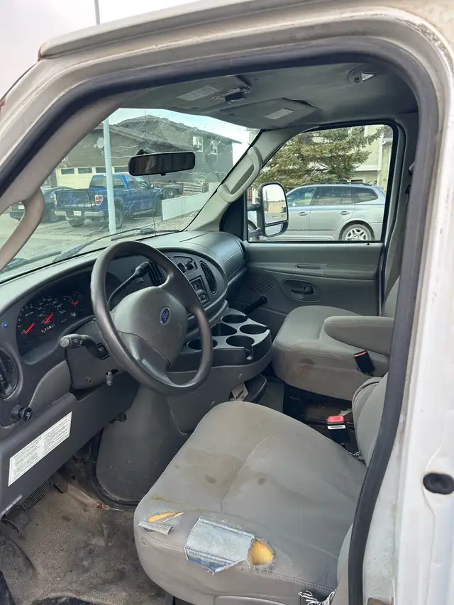 Cargo Van604579780279685122