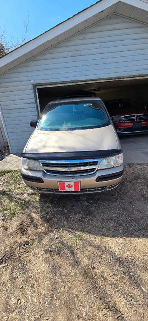 2001 Chevrolet Venture