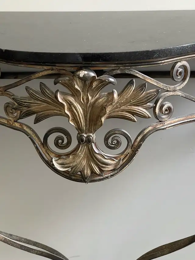 Elegant Half-Moon Marble Console Table – Wrought Iron Base62863265427715122