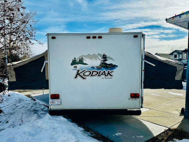 Aero Kodiak Skamper Hybrid 23 FT.(With 3 Foldout Bed & 1 Slide) in Travel Trailers & Campers in La Ronge - Image 4