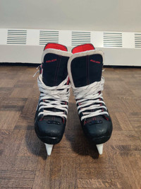 Bauer vapor skate shoes 