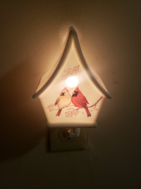 Small bird lamp