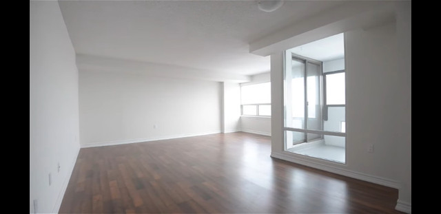 Beautiful 3 Bedroom Apt. Rental with all utilities included! in Long Term Rentals in City of Toronto - Image 3