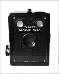 Vintage Brownie Target Six-20 Camera