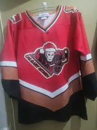 Calgary Hitmen Small jersey WHL 
