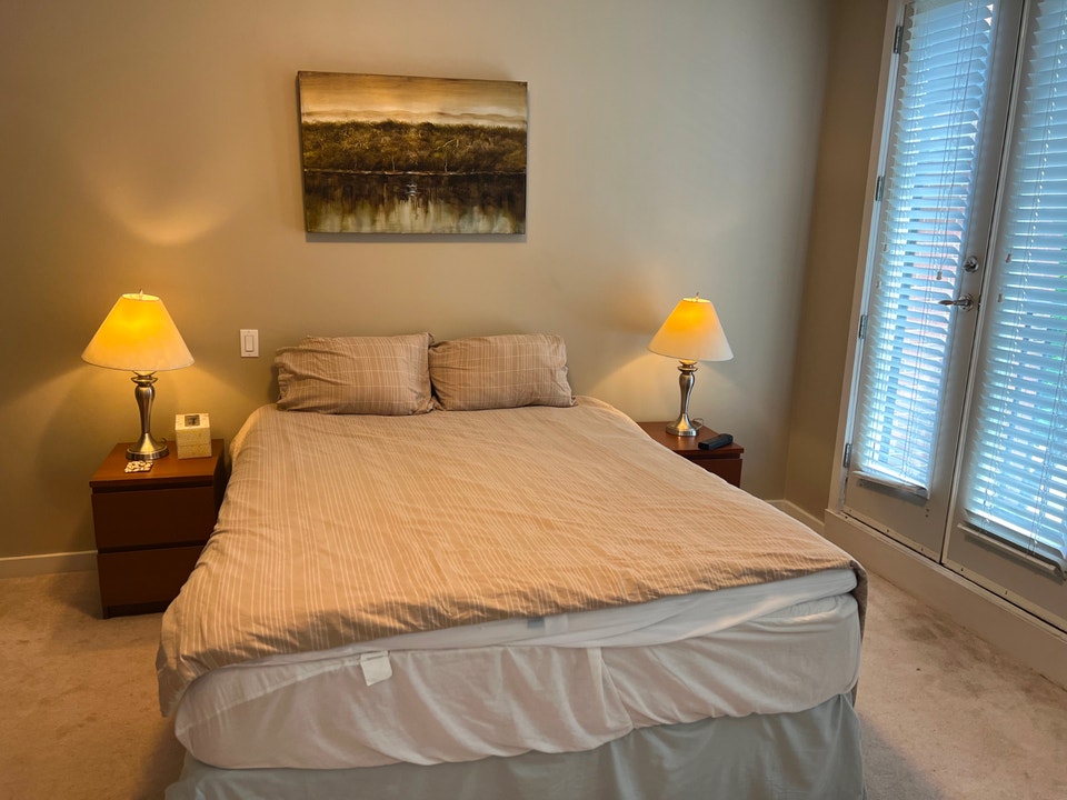 FURNISHED UBC TOWNHOUSE FOR RENT OCTOBER 1 3