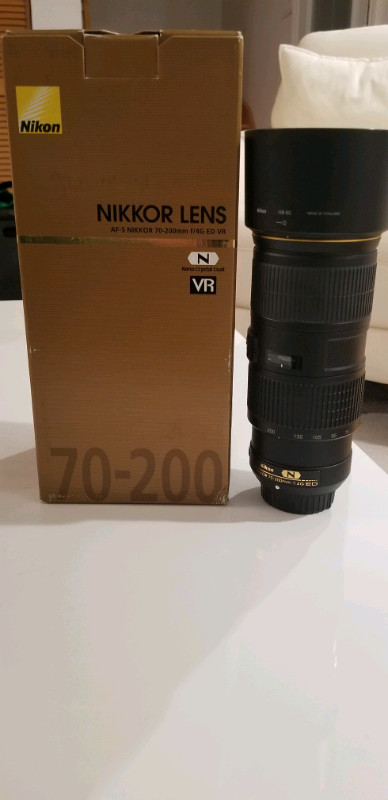 Nikon AF-S NIKKOR 70-200mm f4 VR Len lens lentille objectif dans Appareils photo et caméras  à Ville de Montréal