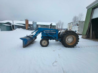 Tracteur ford 4000