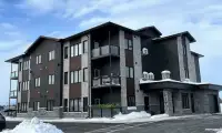 One bedroom for rent in a 2 bedroom, 2 washroom, 2 parking condo