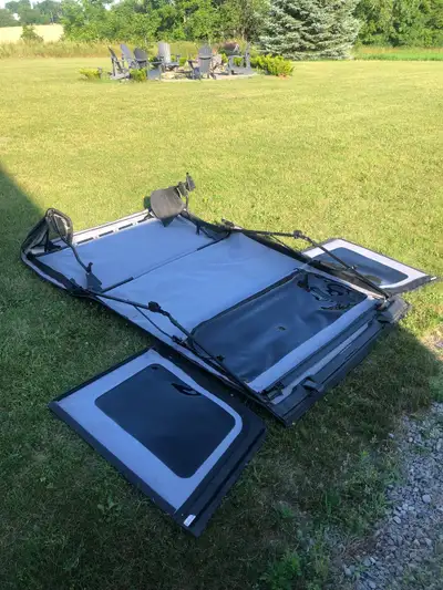 2016 Jeep Wrangler factory soft top for sale Great shape