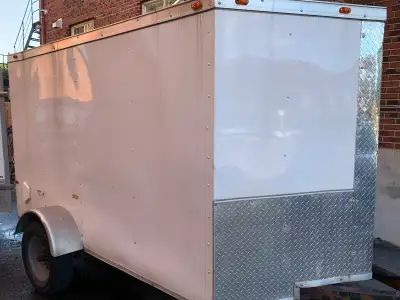 Good condition, will serve you well. Look at specs for information. Bon état, vous servira bien. Reg...