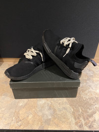 Adidas NMD R1 Japan Triple Black - RARE Size 10