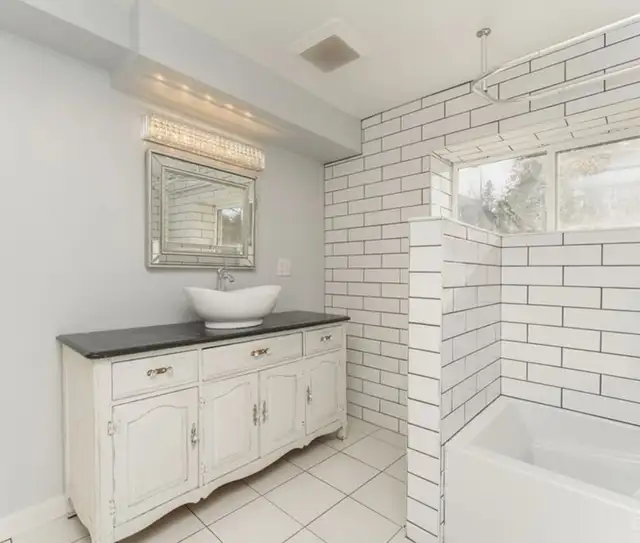 Waterfront home for rent in Long Term Rentals in Ottawa - Image 16