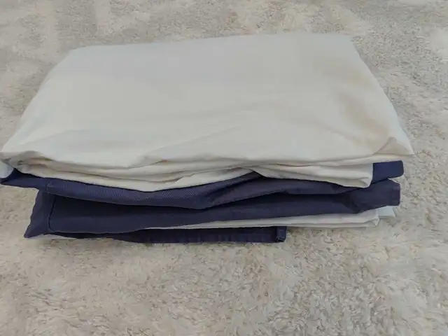 Queen size bed skirt in Bedding in City of Toronto - Image 3