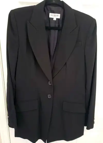 Holt Renfrew Black Blazer Fitted Wool - Size 10, View more